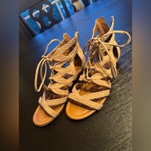 Sonoma Braided Beige Sandals